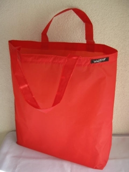 Shopping bags-red